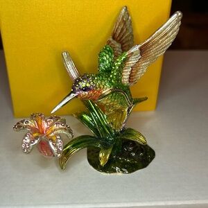 Hummingbird in Flower - Enamel & Crystal Trinket Keeper Box Tchotchke - NIB